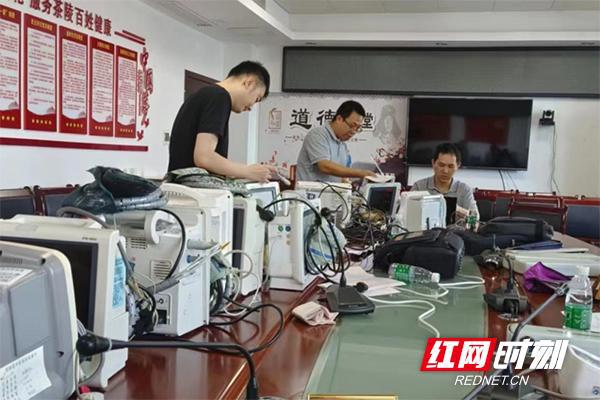 米乐M6 M6米乐免费检定计量器具近360台!株洲加强医疗领域设备计量监管(图1) 米乐M6 M6米乐免费检定计量器具近360台!株洲加强医疗领域设备计量监管(图1)
