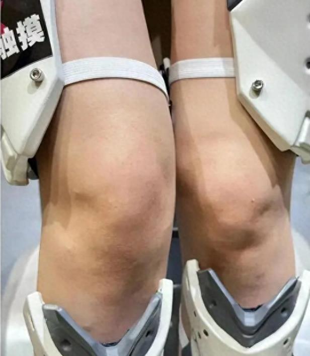 M6 米乐上海模型展硅胶娃娃太像真人遭女权质疑网友：姿势太膈应(图4)