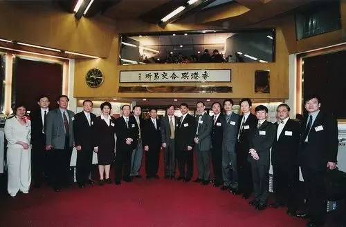 12年打造中国最大彩电品牌遭下属抛弃入狱6年54岁再出发米乐 M6造出“客车界特斯拉”！(图9)