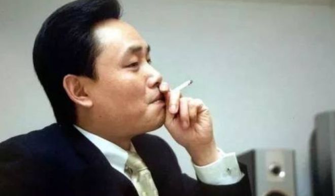 黄光裕：出身贫寒的广东富豪建成庞大商业帝国米乐 M6(图5)